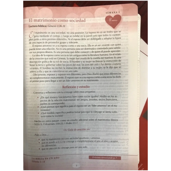 Biblia RVR60 devocional lenguajes del amor blanco - Image 3
