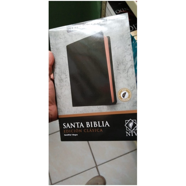 Biblia NTV Edición clásica letra gigante - Image 6