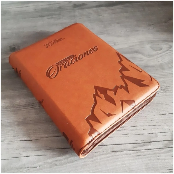 Biblia RVR1960 De Oraciones Imitación Piel Café QR RVR056cZLGPJR