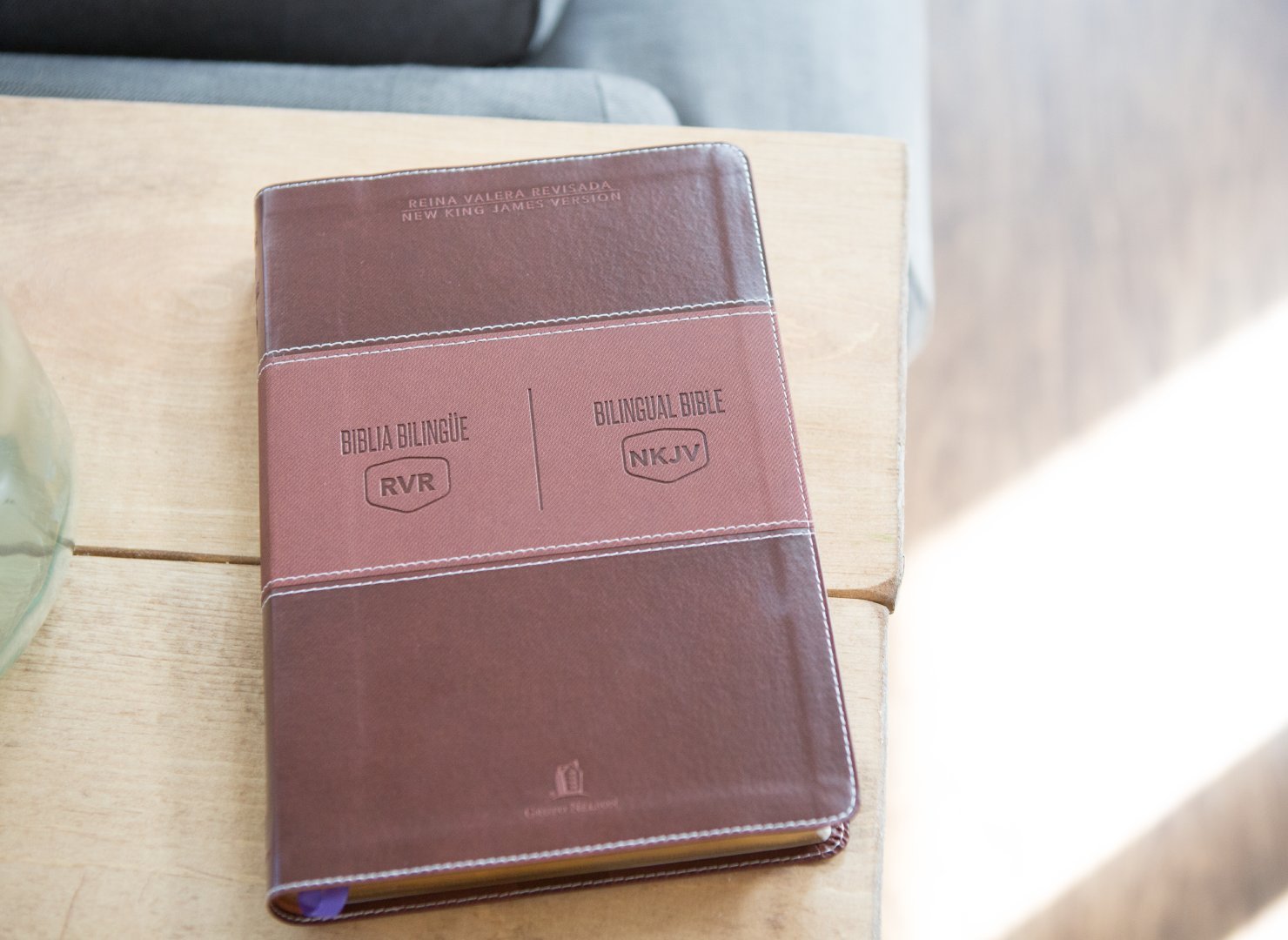 Biblia bilingüe Reina Valera Revisada – New King James