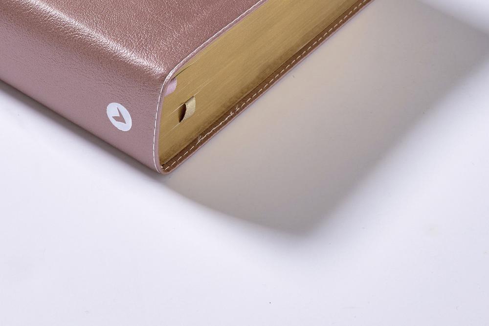 Biblia NBLA Ama a Dios Grandemente, Leathersoft Oro Rosa