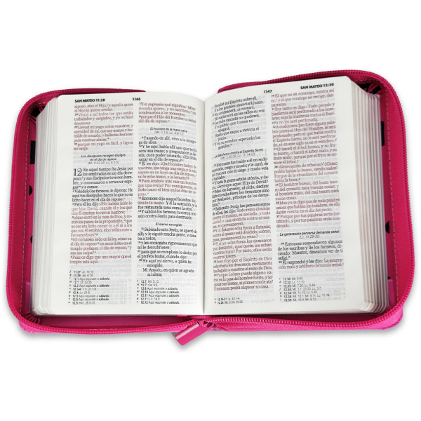 Biblia RVR1960 Primor fuscia mariquita con topos im piel cierre bolsillo 8.5pt - Image 3