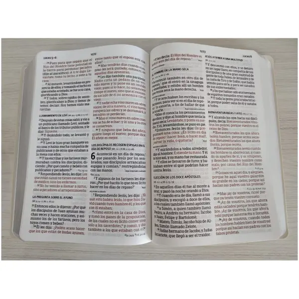 Biblia RVR1960 Letra grande vinil blanco boda manual 12pt - Image 5