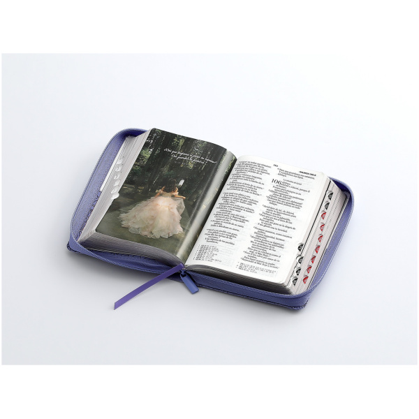 Biblia RVR1960 Quinceañera lila/blanco im piel índice cierre 10pt - Image 3