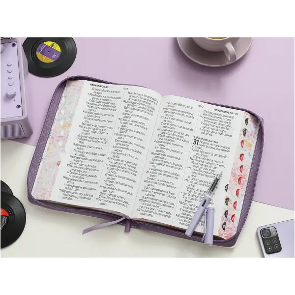 Biblia RVR1960 Jardin sup gig lila cto pintado im piel cierre índice 19pt - Image 3