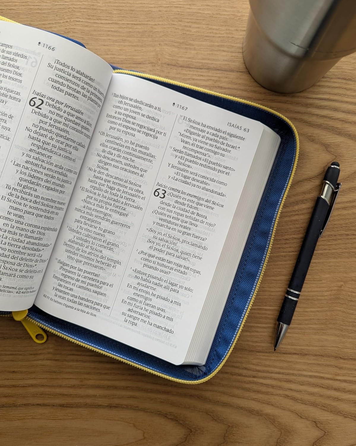 Biblia NTV compacta con filament azul sim piel lt gde cierre 10pt