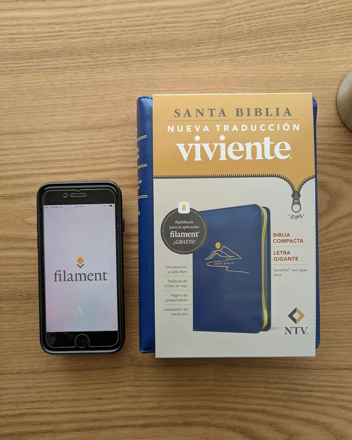 Biblia NTV compacta con filament azul sim piel lt gde cierre 10pt