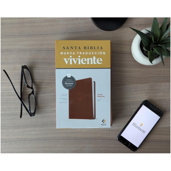 Biblia NTV valor premium con filament café sim piel 8.25pt - Image 7