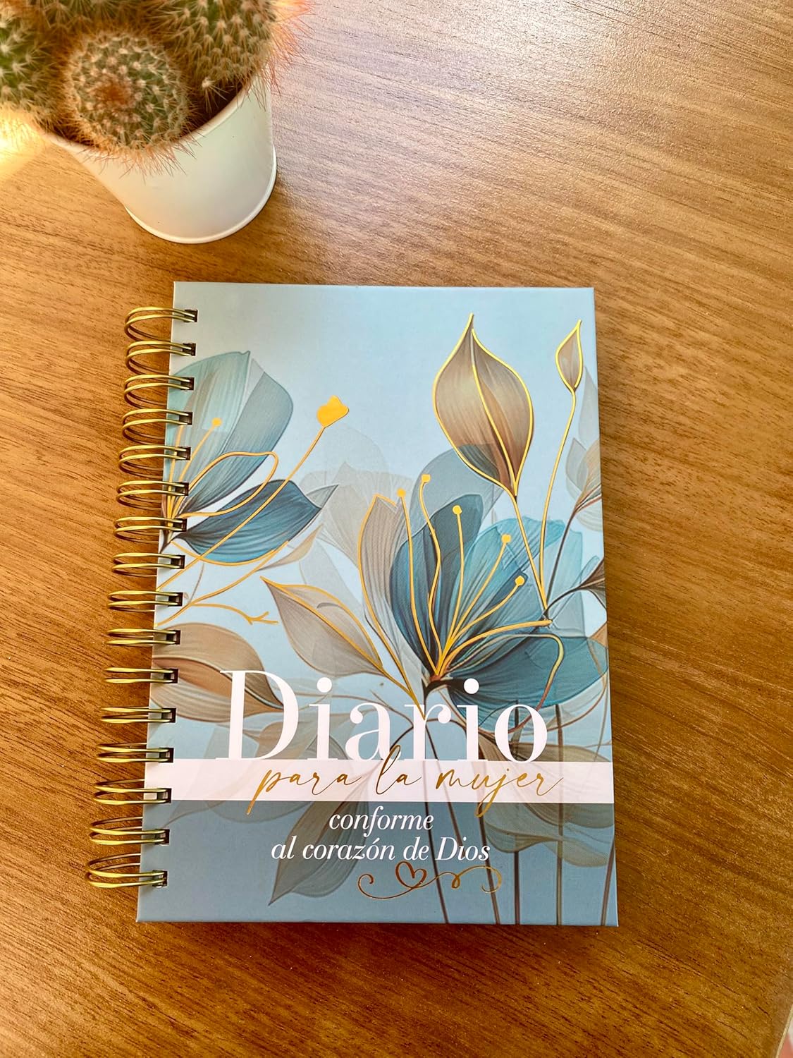 Diario para la mujer conforme al corazón de Dios, pétalos