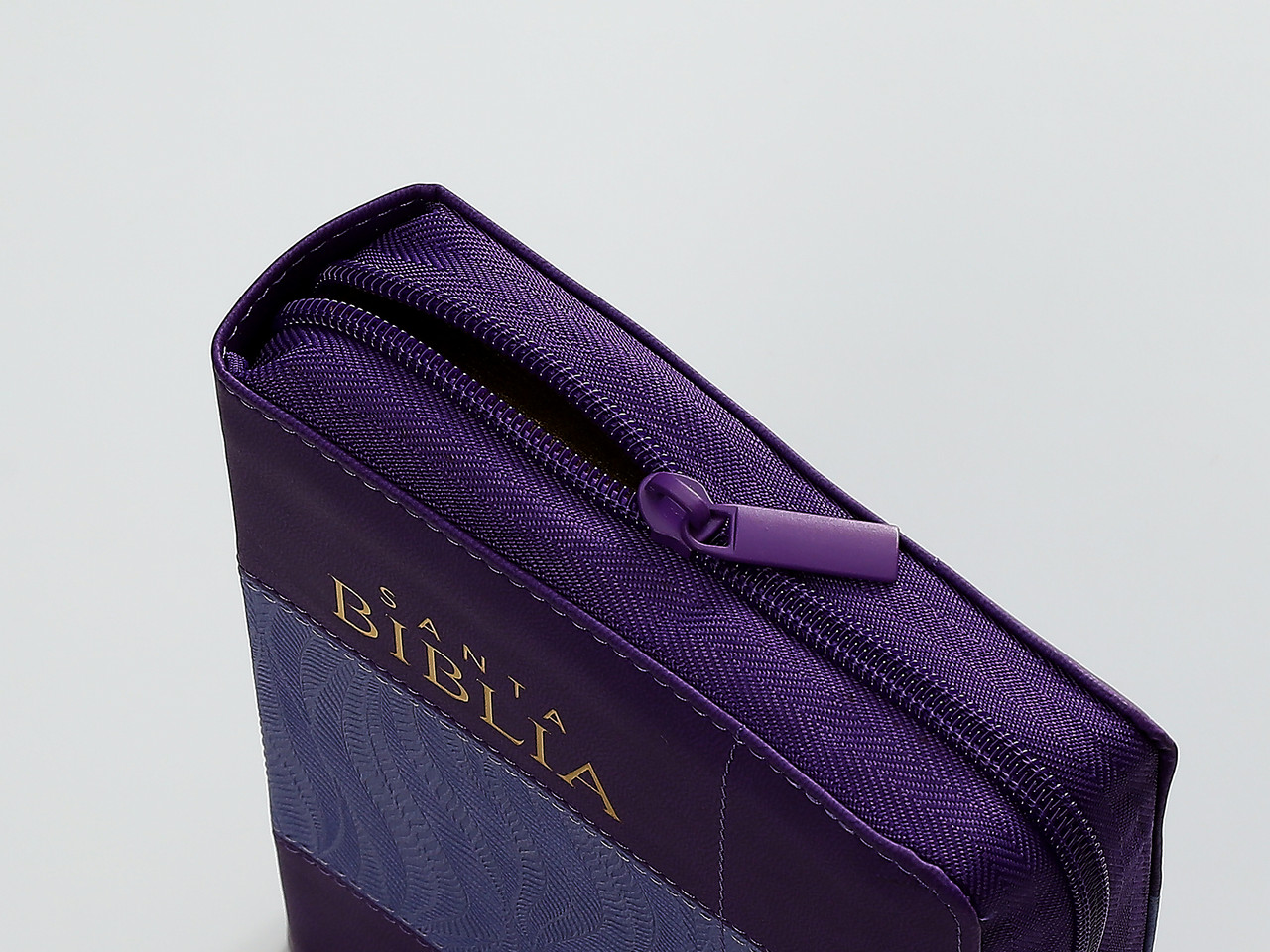 Biblia RVR1960 iconic bicoco lila/lila im piel índice cierre chica 12pt - Image 4